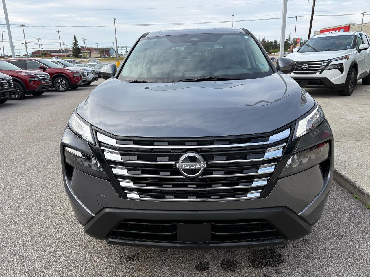 2026 Nissan Rogue S Photo17