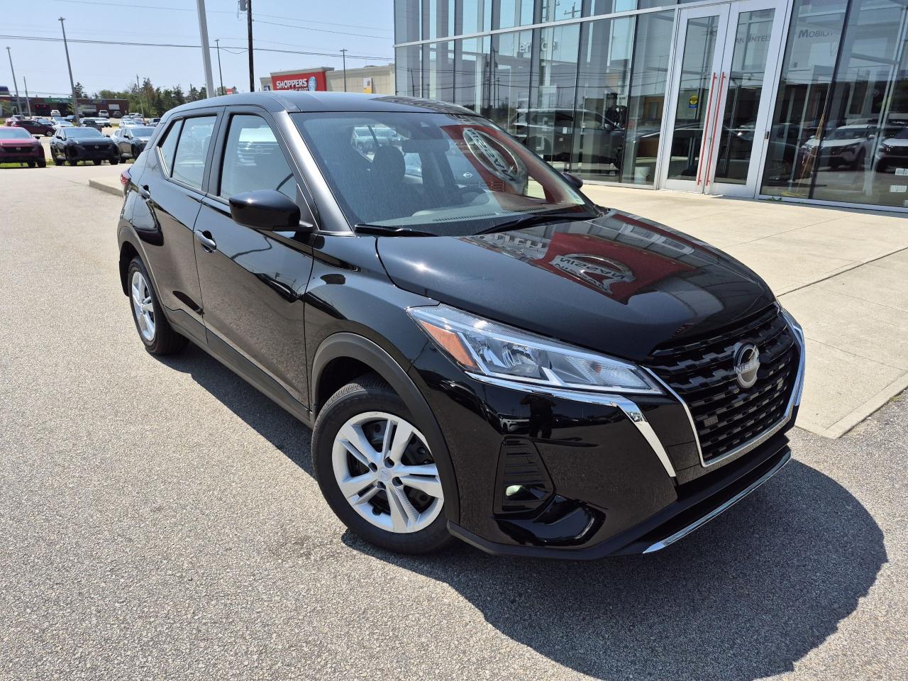 2025 Nissan Kicks 