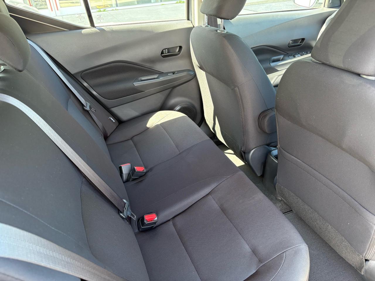 2025 Nissan Kicks Play S FWD Photo20