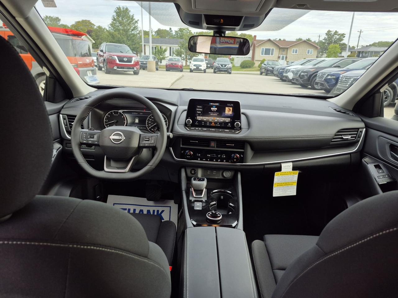 2025 Nissan Rogue S Photo13