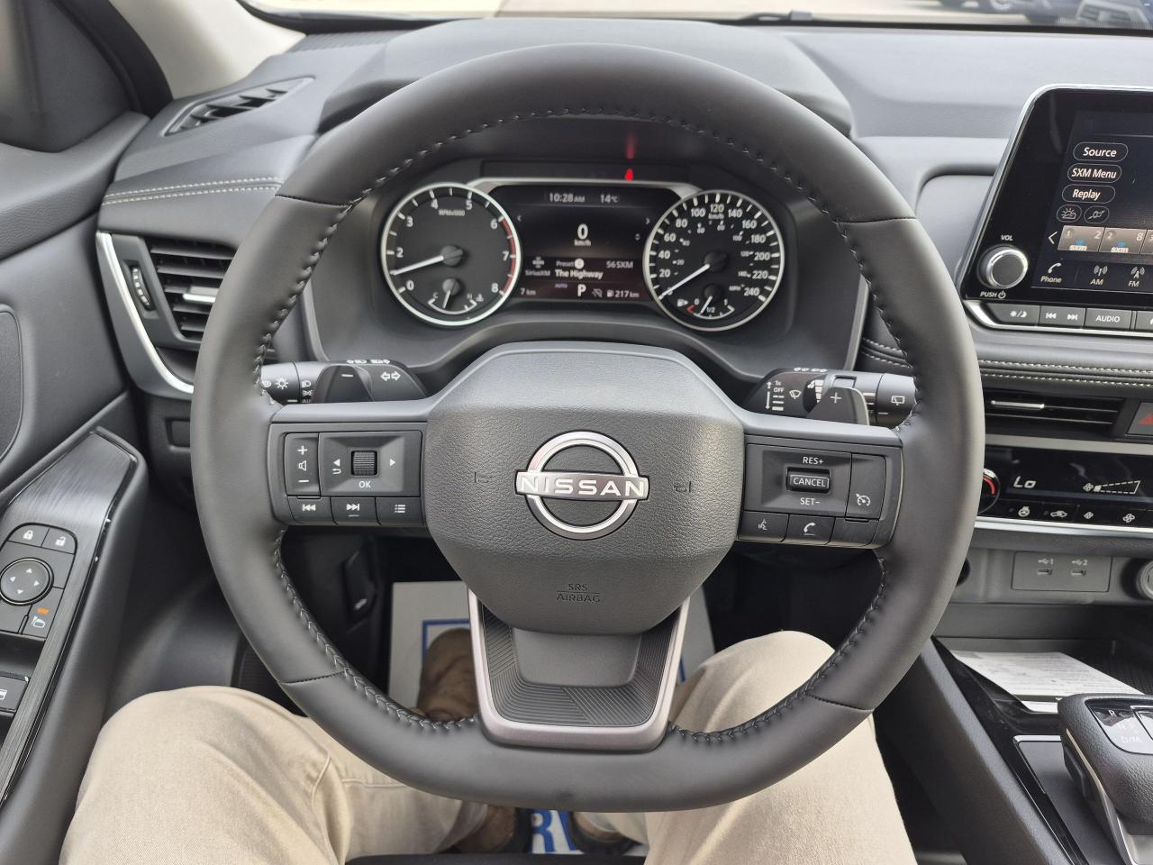 2025 Nissan Rogue S Photo23