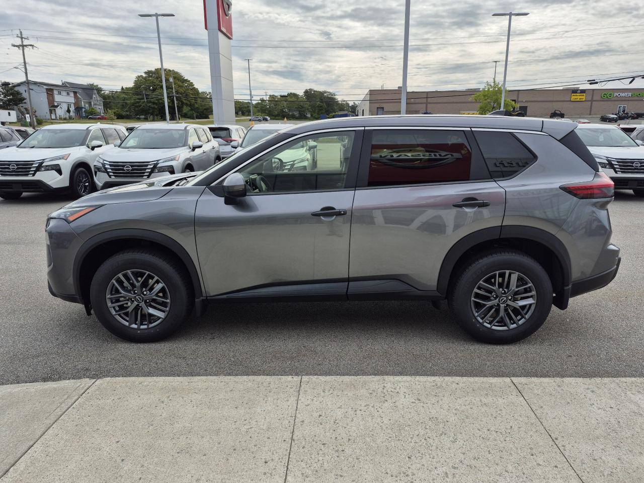 2025 Nissan Rogue S Photo19