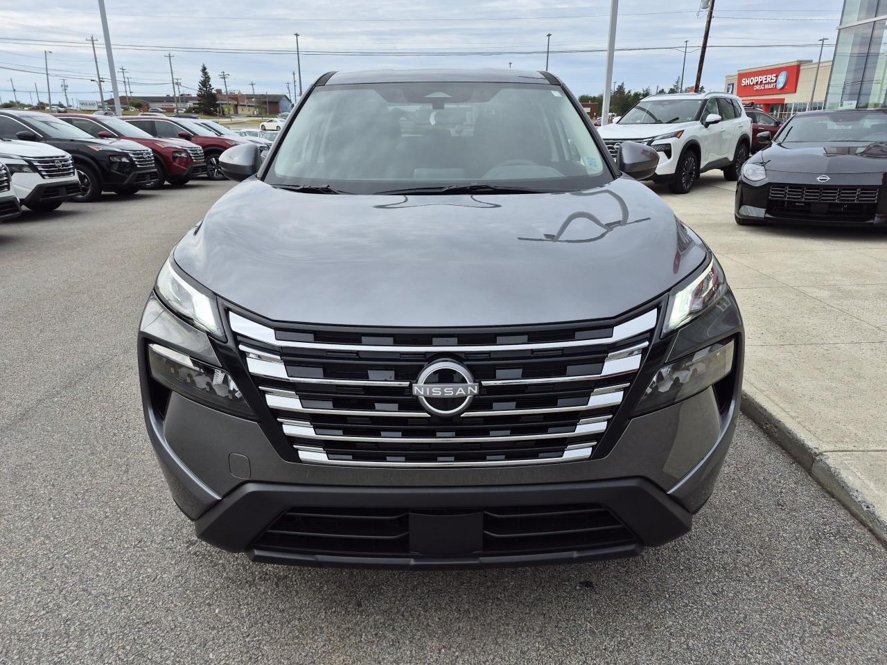 2025 Nissan Rogue S Photo2