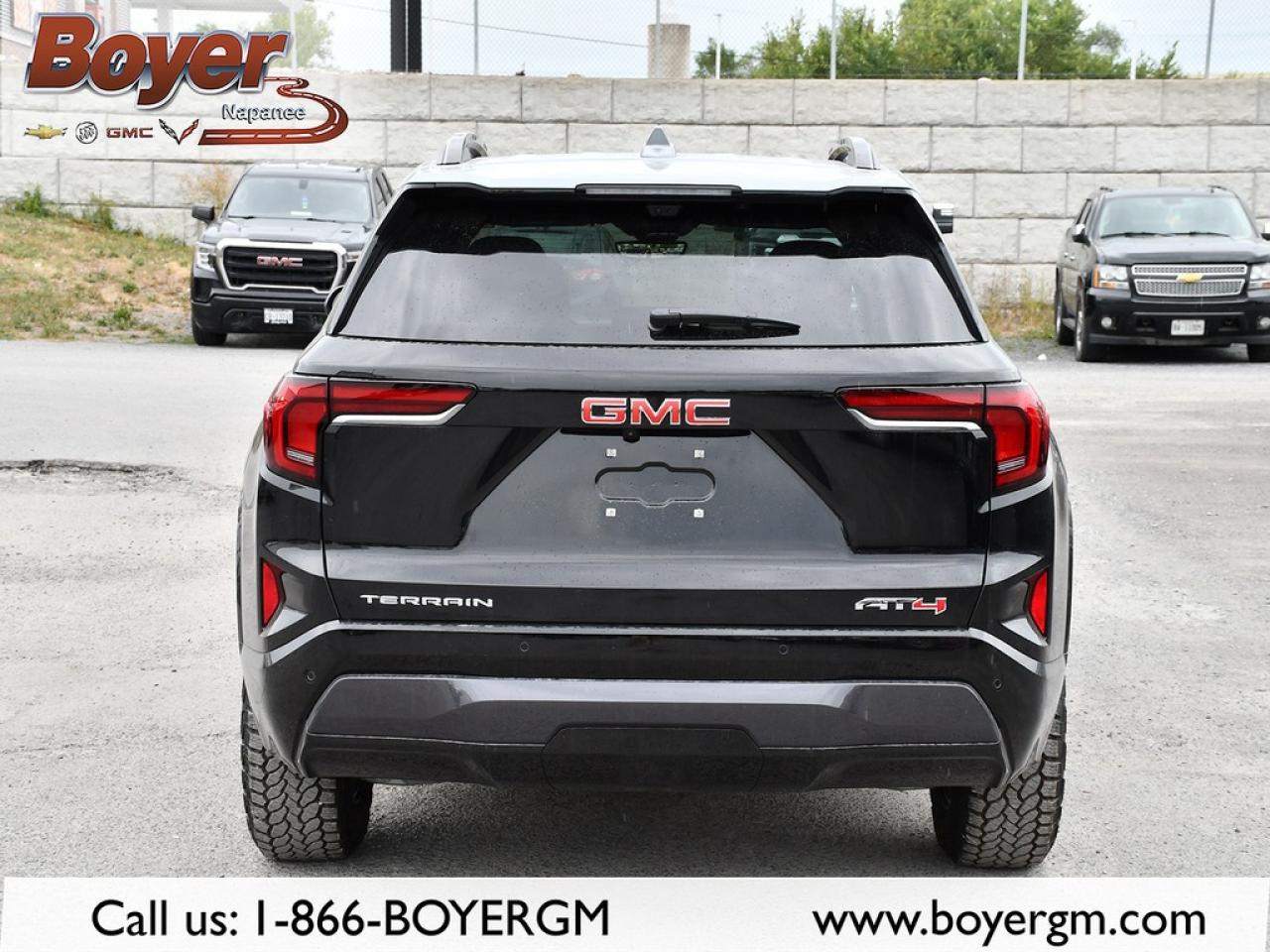 2026 GMC Terrain AWD AT4 Photo4