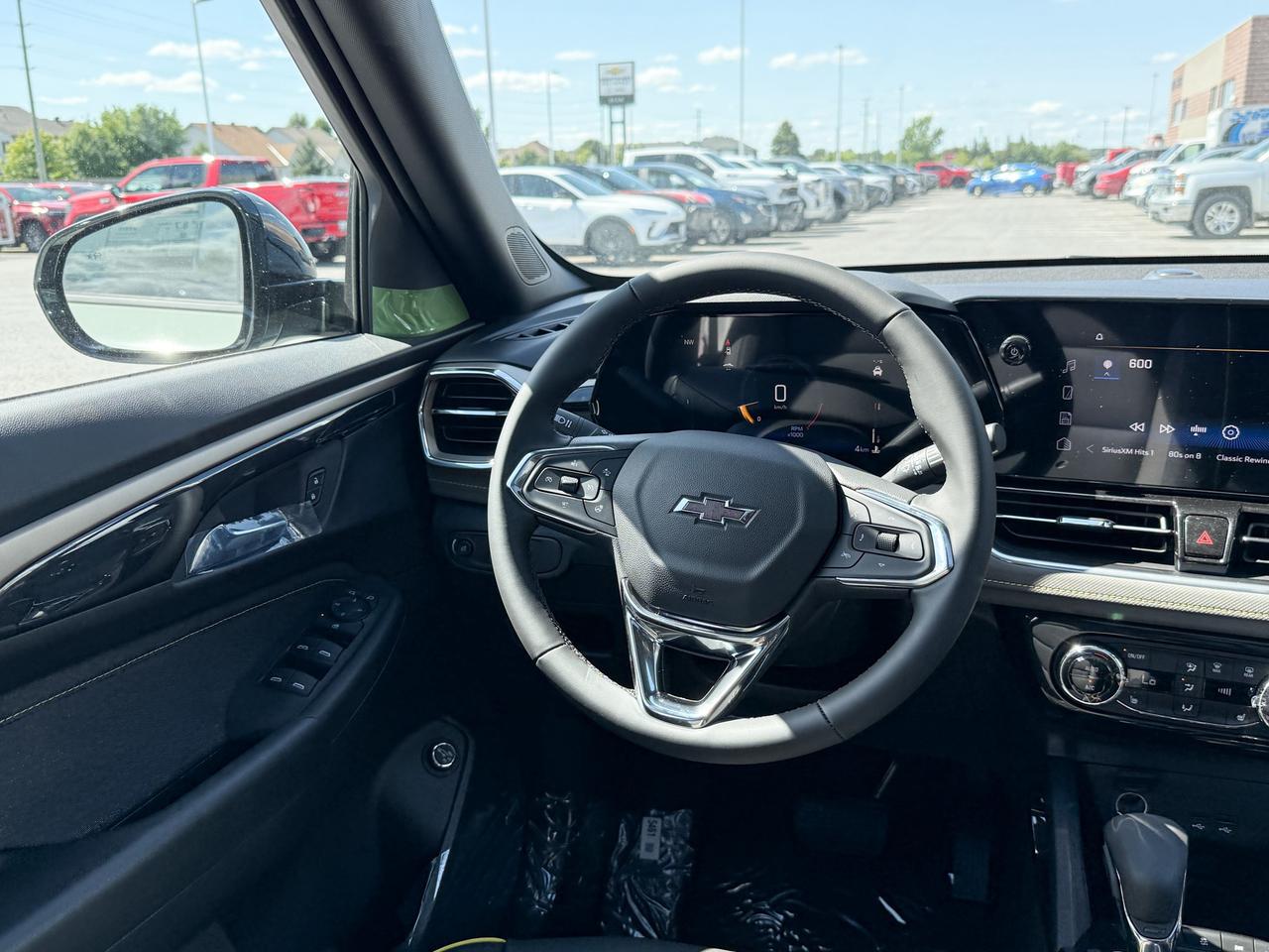 2026 Chevrolet TrailBlazer ACTIV 1.3L 3 CYL WITH REMOTE ENTRY, HEATED SEATS, HEATED STEERING WHEEL, SUNROOF, POWER LIFTGATE, HD REAR VISION CAMERA Photo