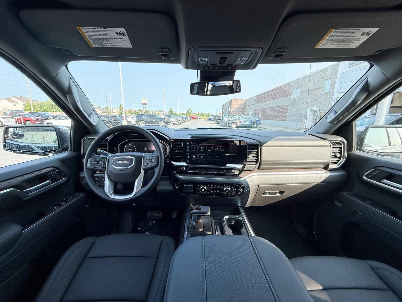 2025 GMC Sierra 1500 SLT 5.3L V8 WITH REMOTE START/ENTRY, HEATED SEATS, HEATED STEERING WHEEL, VENTILATED SEATS, ADAPTIVE CRUISE CONTROL, BOSE SPEAKER SYSTEM Photo