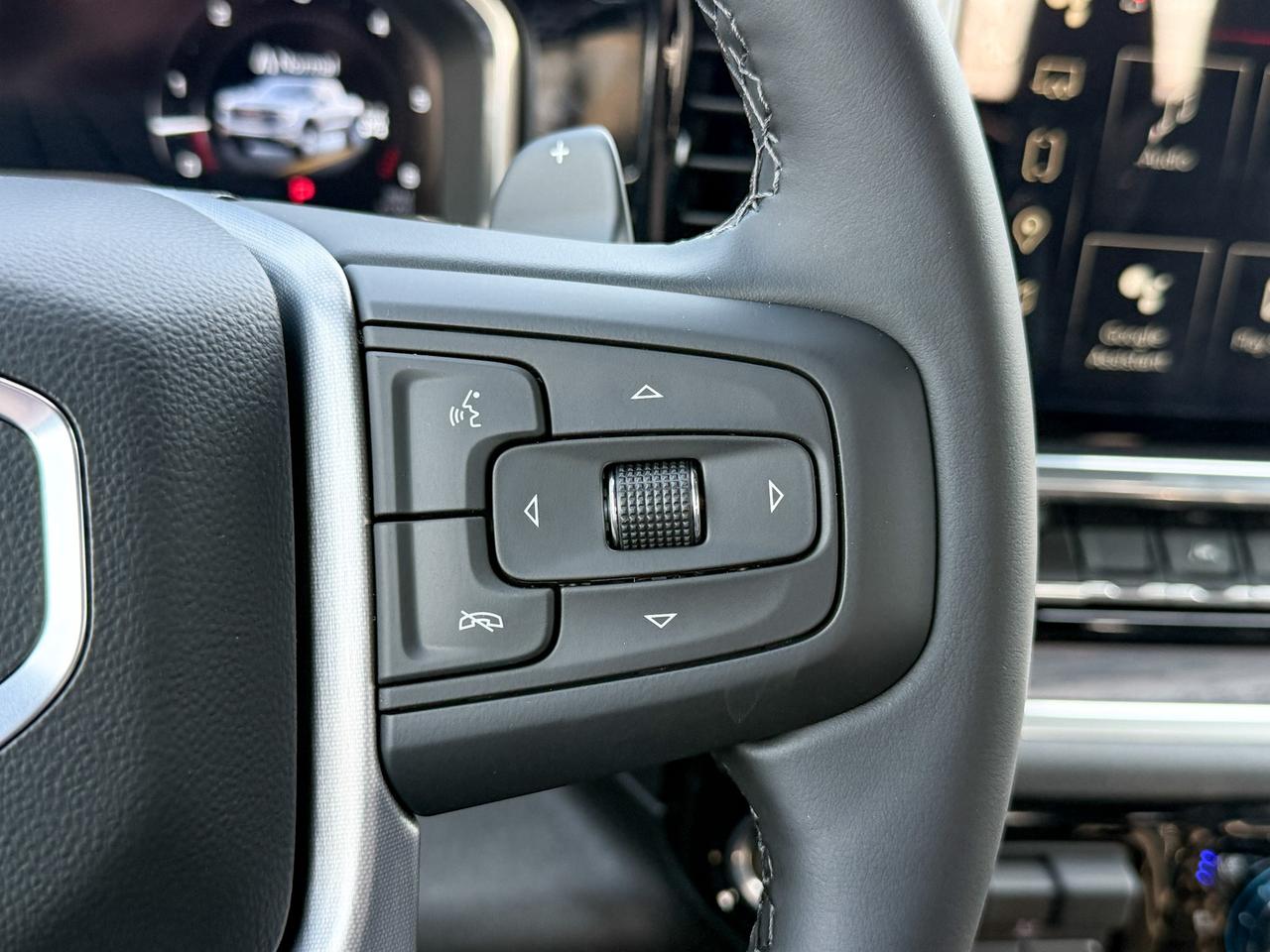 2025 GMC Sierra 1500 SLT 5.3L V8 WITH REMOTE START/ENTRY, HEATED SEATS, HEATED STEERING WHEEL, VENTILATED SEATS, ADAPTIVE CRUISE CONTROL, BOSE SPEAKER SYSTEM Photo