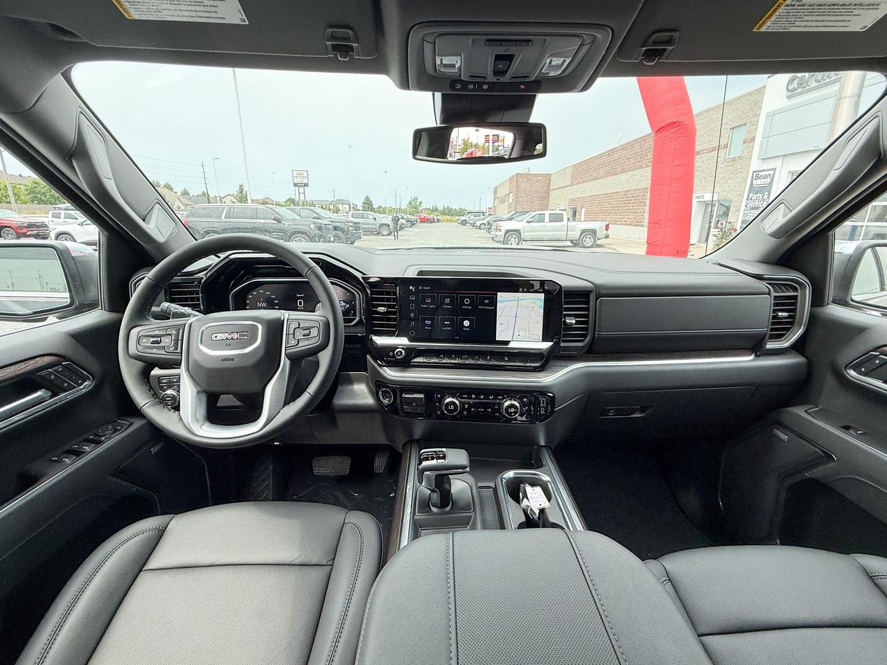 2025 GMC Sierra 1500 SLT 5.3L V8 WITH REMOTE START/ENTRY, HEATED SEATS, HEATED STEERING WHEEL, VENTILATED SEATS, ADAPTIVE CRUISE CONTROL, BOSE SPEAKER SYSTEM Photo