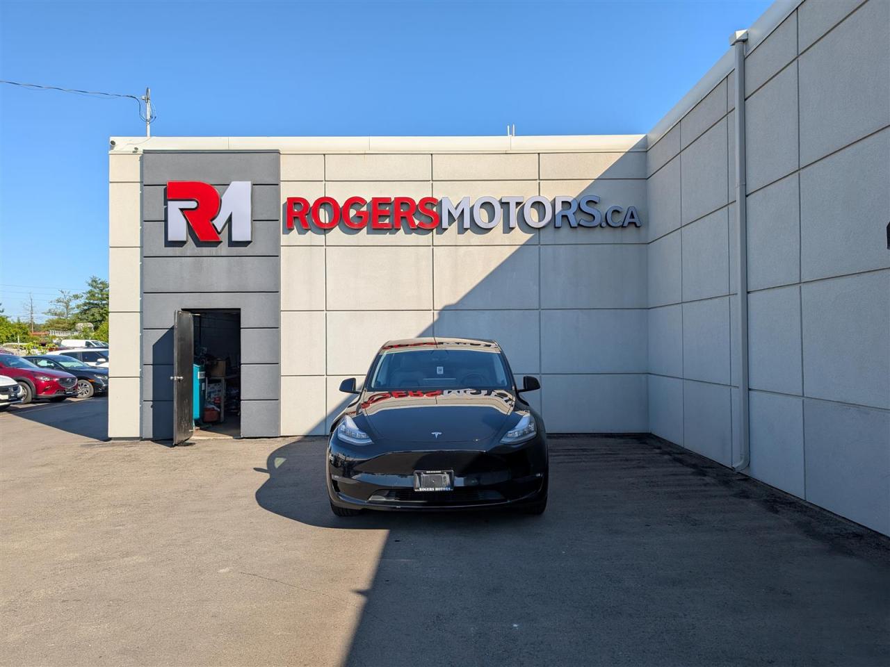 2021 Tesla Model Y LONG RANGE AWD - DUAL MOTOR