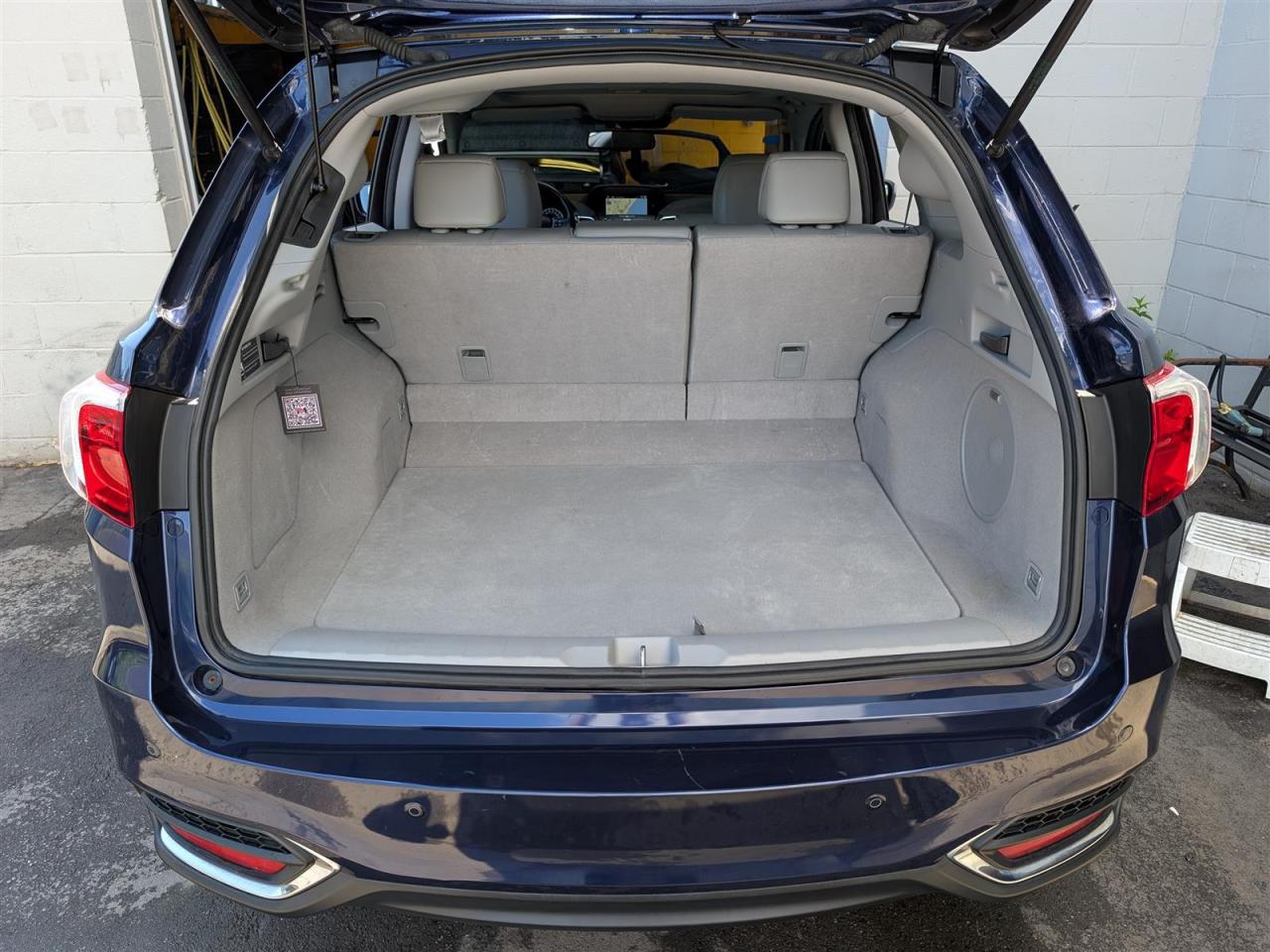 2016 Acura RDX AWD - SUNROOF -  NAVI - TECH FEATS