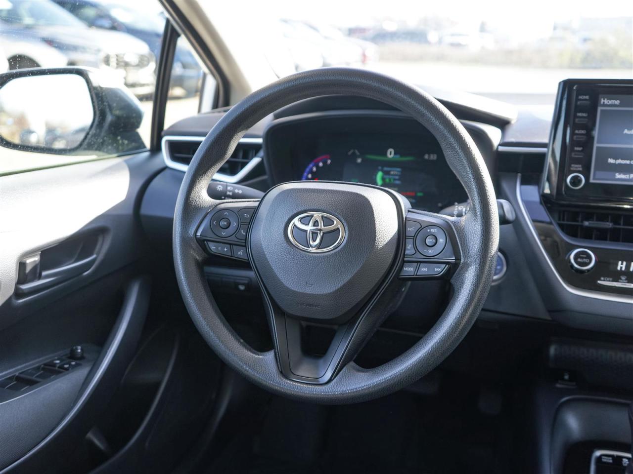 2022 Toyota Corolla HYBRID | NO ACCIDENTS | 7 SERV REC | BLIND Photo