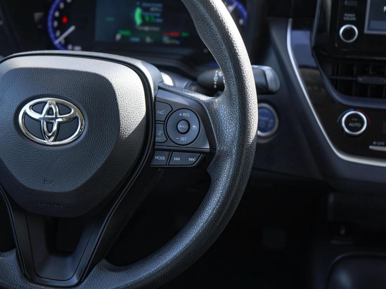 2022 Toyota Corolla HYBRID | NO ACCIDENTS | 7 SERV REC | BLIND Photo