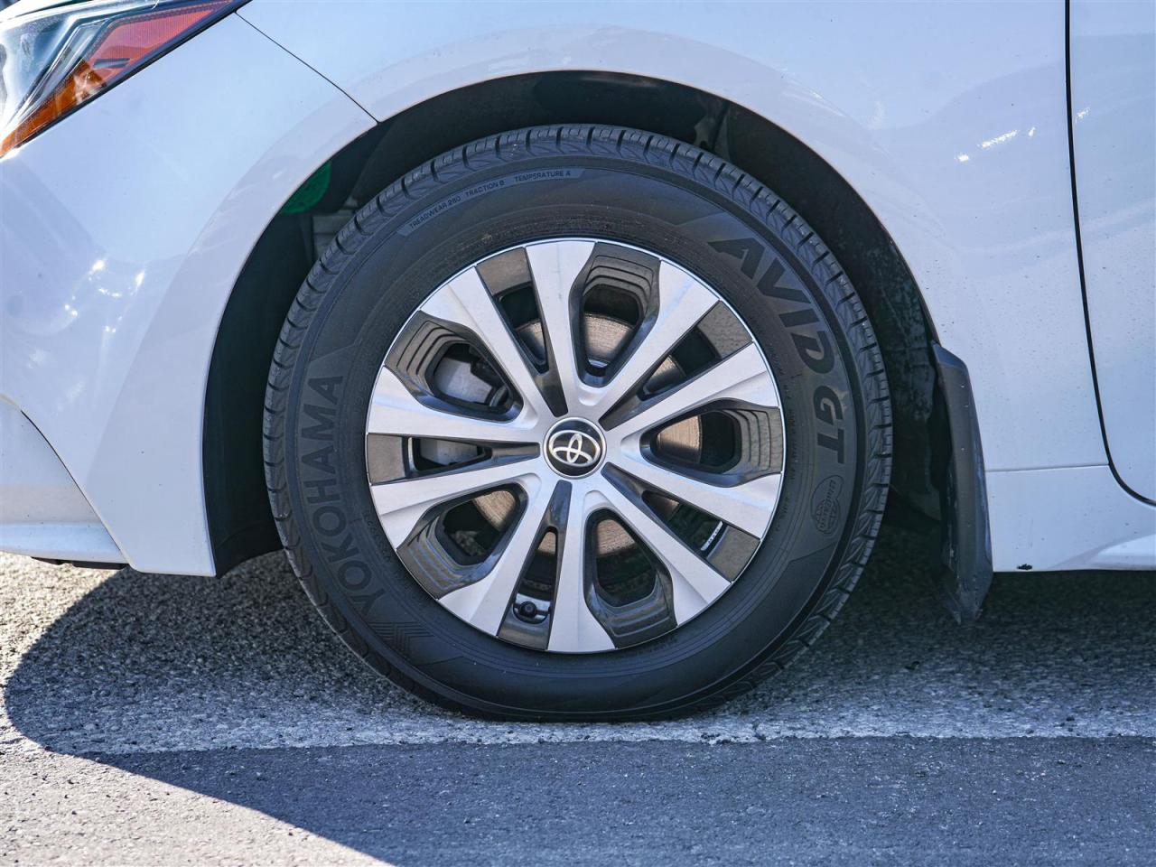 2022 Toyota Corolla HYBRID | NO ACCIDENTS | 7 SERV REC | BLIND Photo