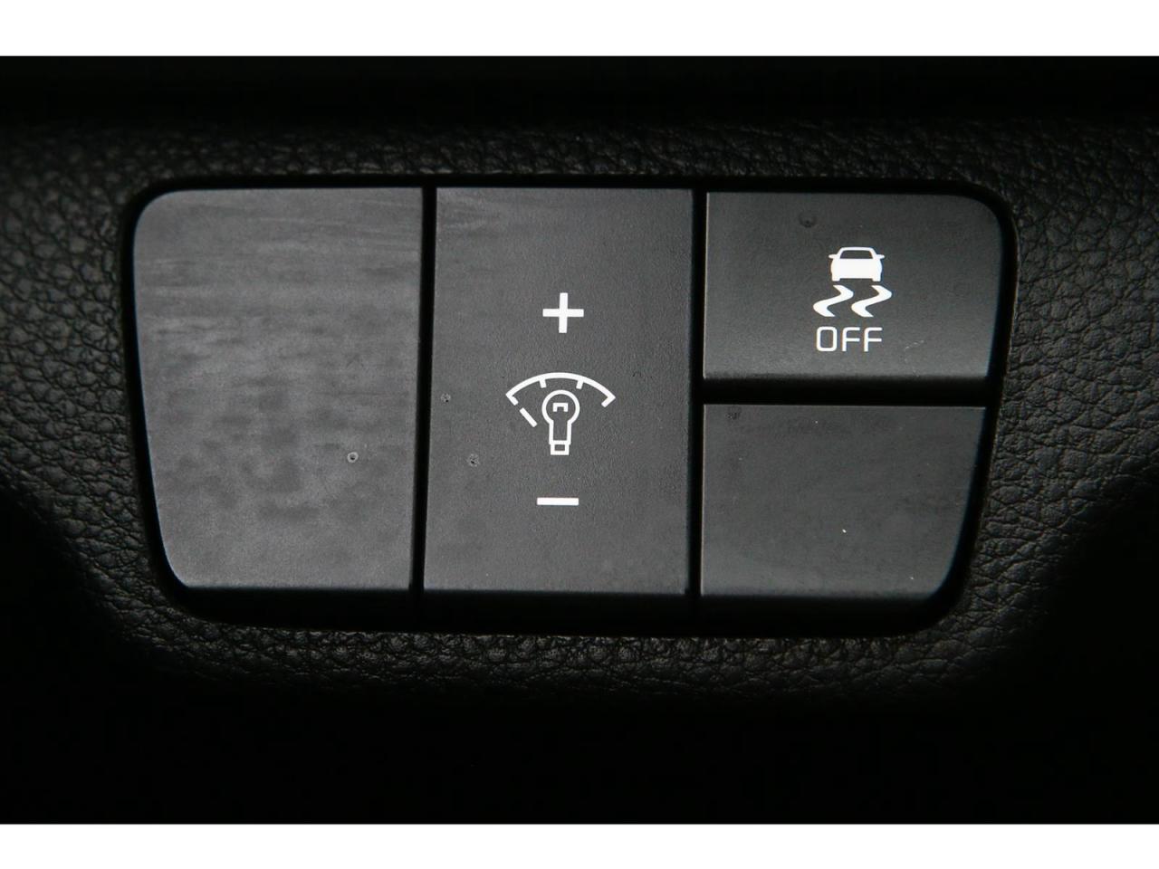 2022 Kia Rio5 S Photo