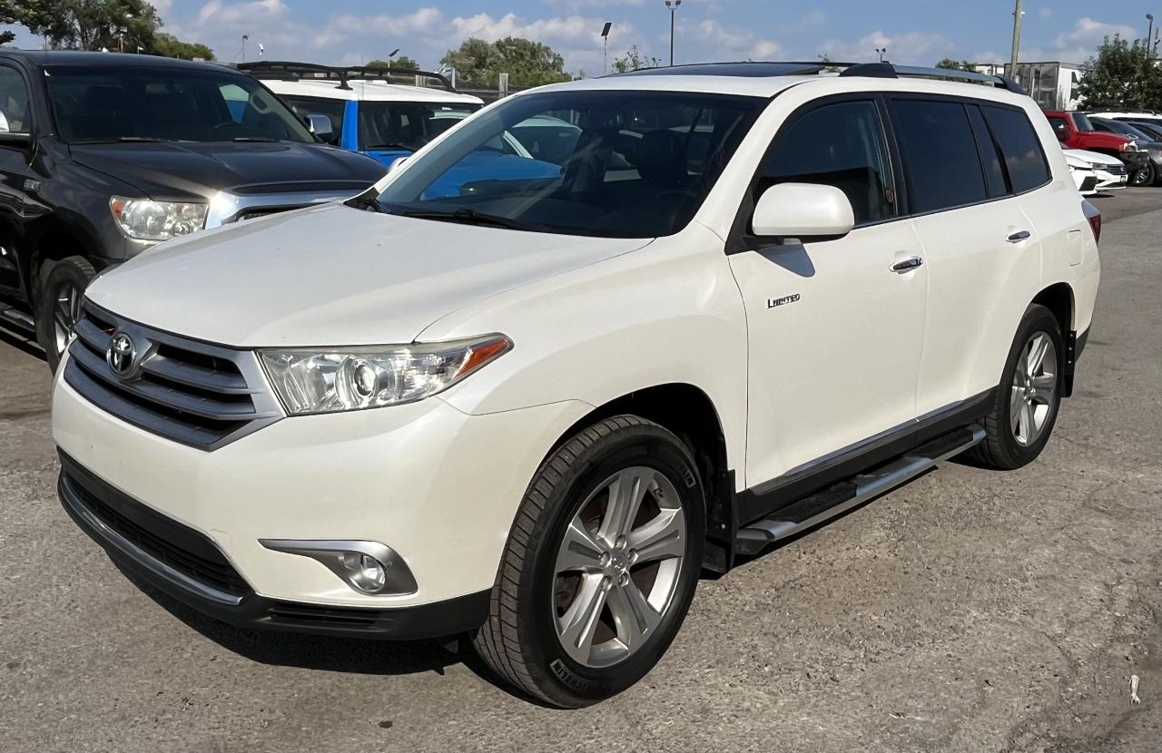 Used 2013 Toyota Highlander LIMITED for sale in Brampton, ON