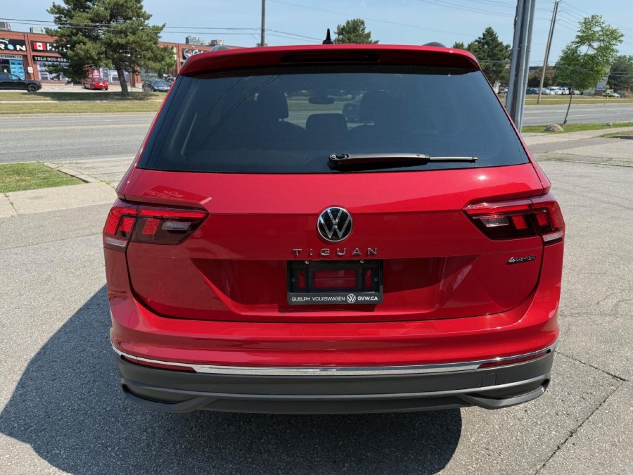 2022 Volkswagen Tiguan COMFORTLINE SE 4MOTION - Photo #4