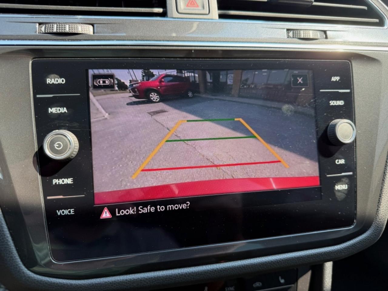 2022 Volkswagen Tiguan COMFORTLINE SE 4MOTION - Photo #10