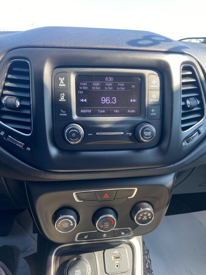 2018 Jeep Compass  Photo
