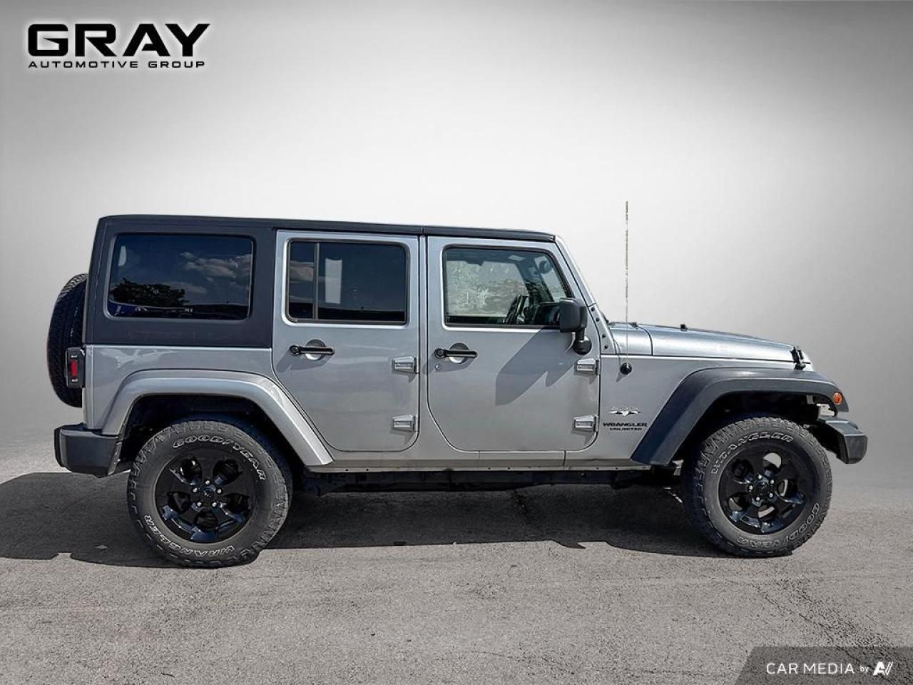2016 Jeep Wrangler Unlimited Sahara - Photo #6