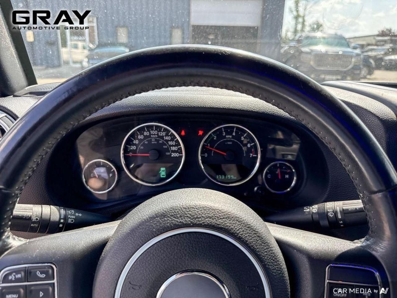 2016 Jeep Wrangler Unlimited Sahara - Photo #11