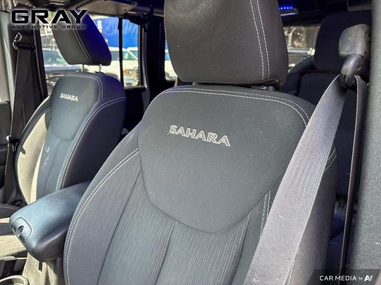 2016 Jeep Wrangler Unlimited Sahara - Photo #13