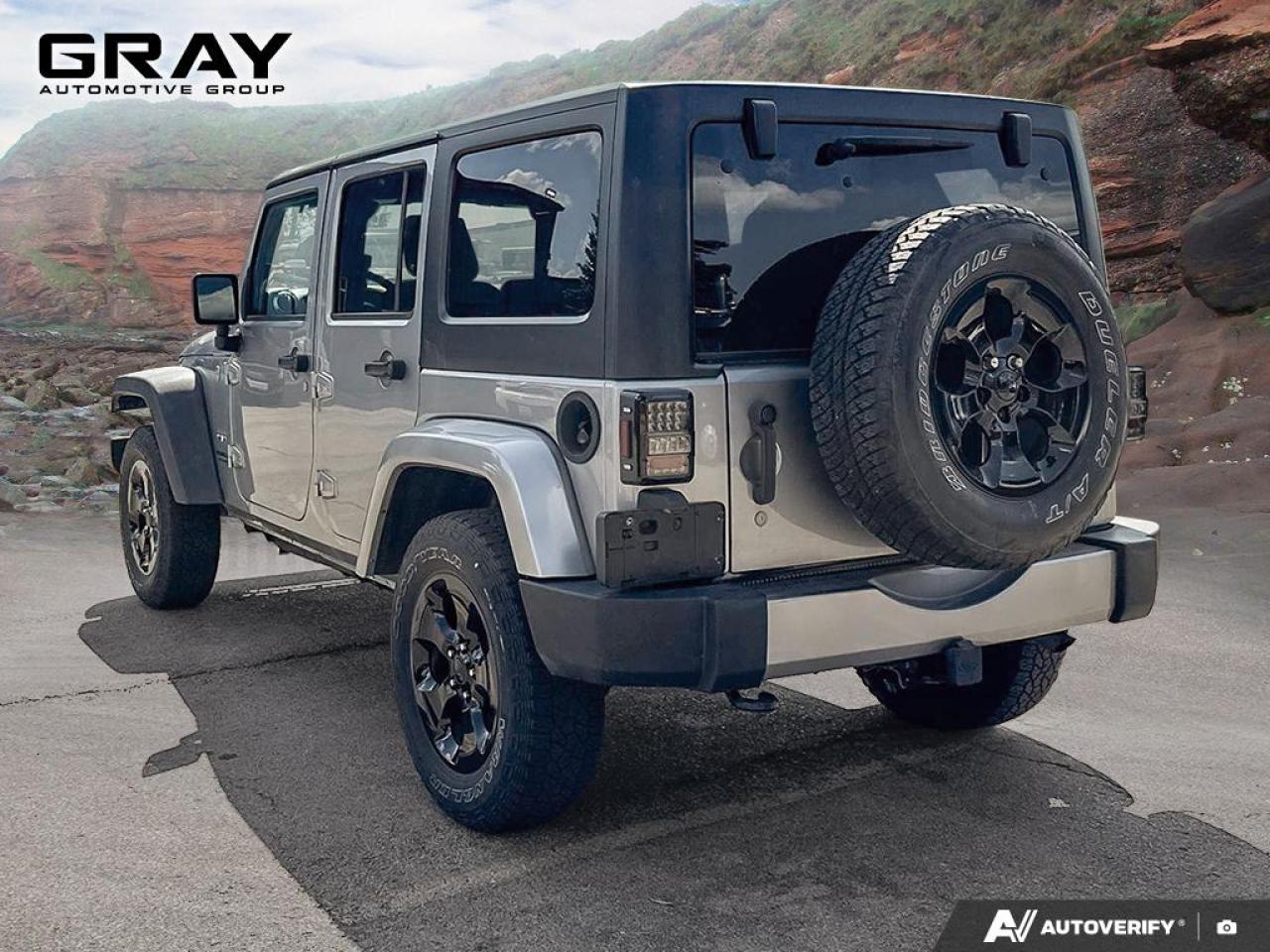 2016 Jeep Wrangler Unlimited Sahara/CERTIFIED Photo2