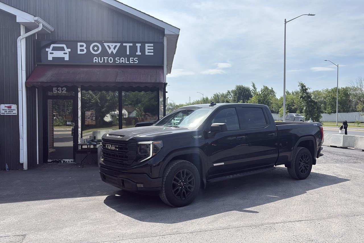 Used 2025 GMC Sierra 1500 ELEVATION for sale in Cornwall, ON