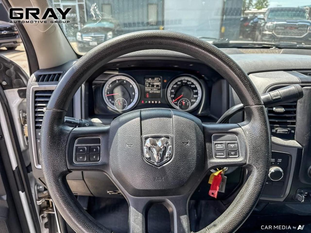 2015 RAM 1500 Regular Cab/Long Box/4x4 - Photo #10
