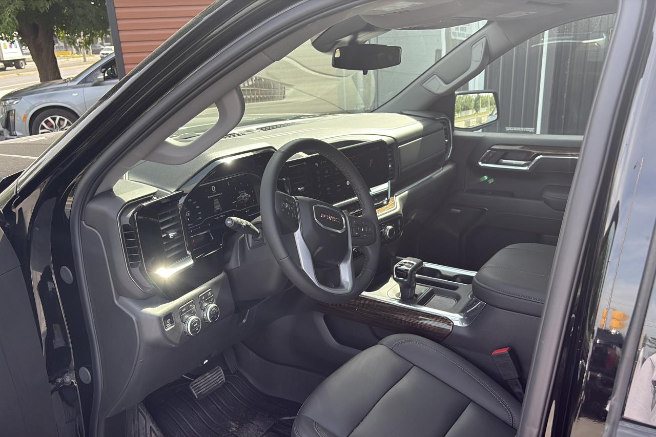2025 GMC Sierra 1500 ELEVATION - Photo #5