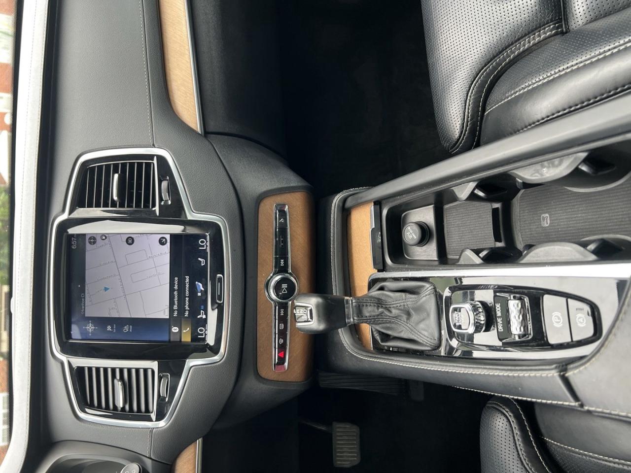 2019 Volvo XC90 T6 Inscription AWD - Photo #21