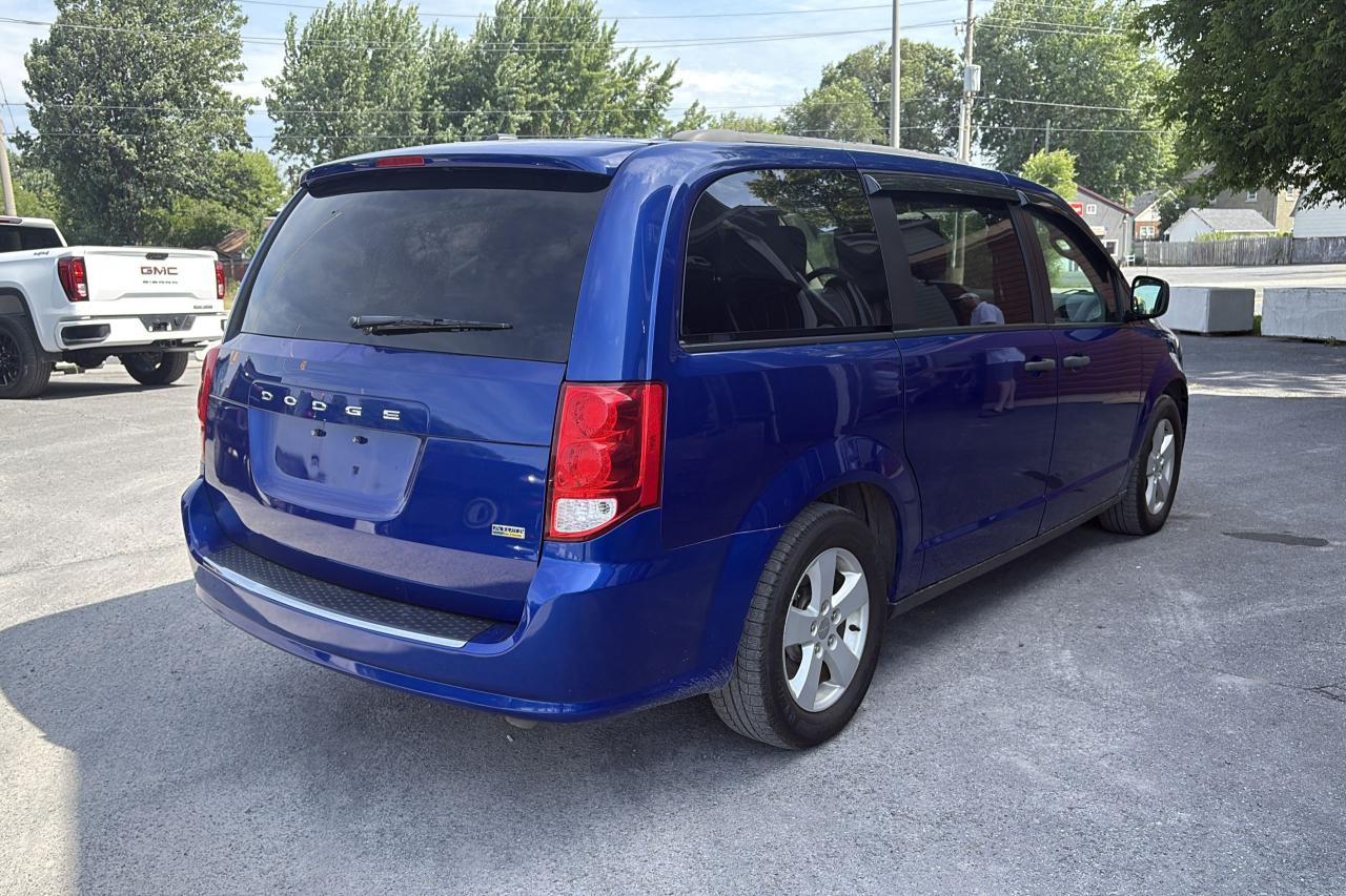 2018 Dodge Grand Caravan CANADA VALUE PACKAGE - Photo #3