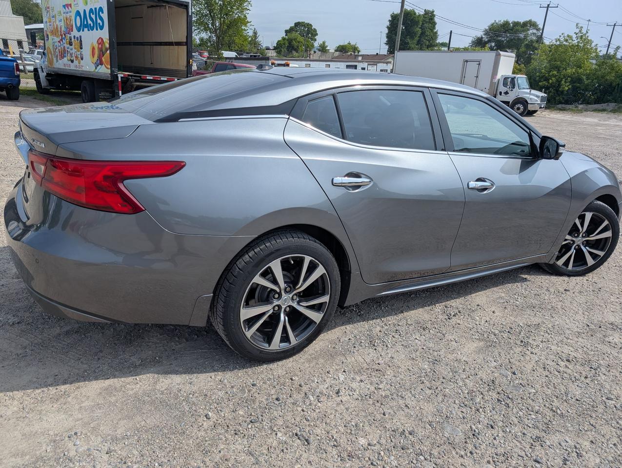 2016 Nissan Maxima Platinum Photo