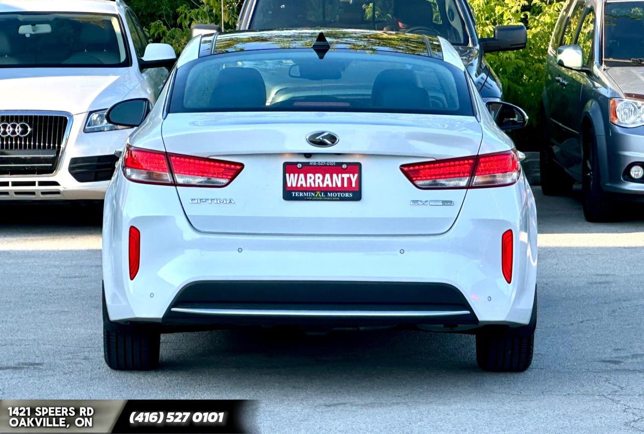 2017 Kia Optima EX Premium Photo4
