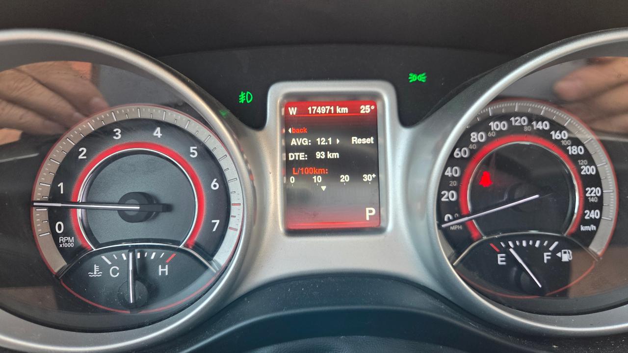 2016 Dodge Journey AWD 4dr R/T - Photo #16