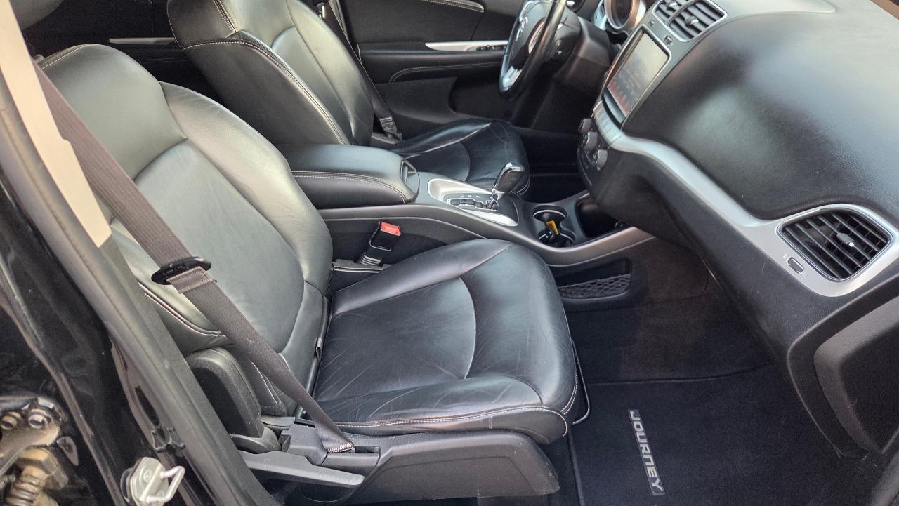 2016 Dodge Journey AWD 4dr R/T - Photo #8