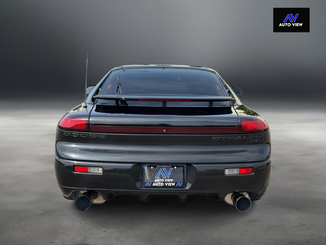 1994 Dodge Stealth R/T Turbo AWD **TASTEFULLY MODIFIED** - Photo #5