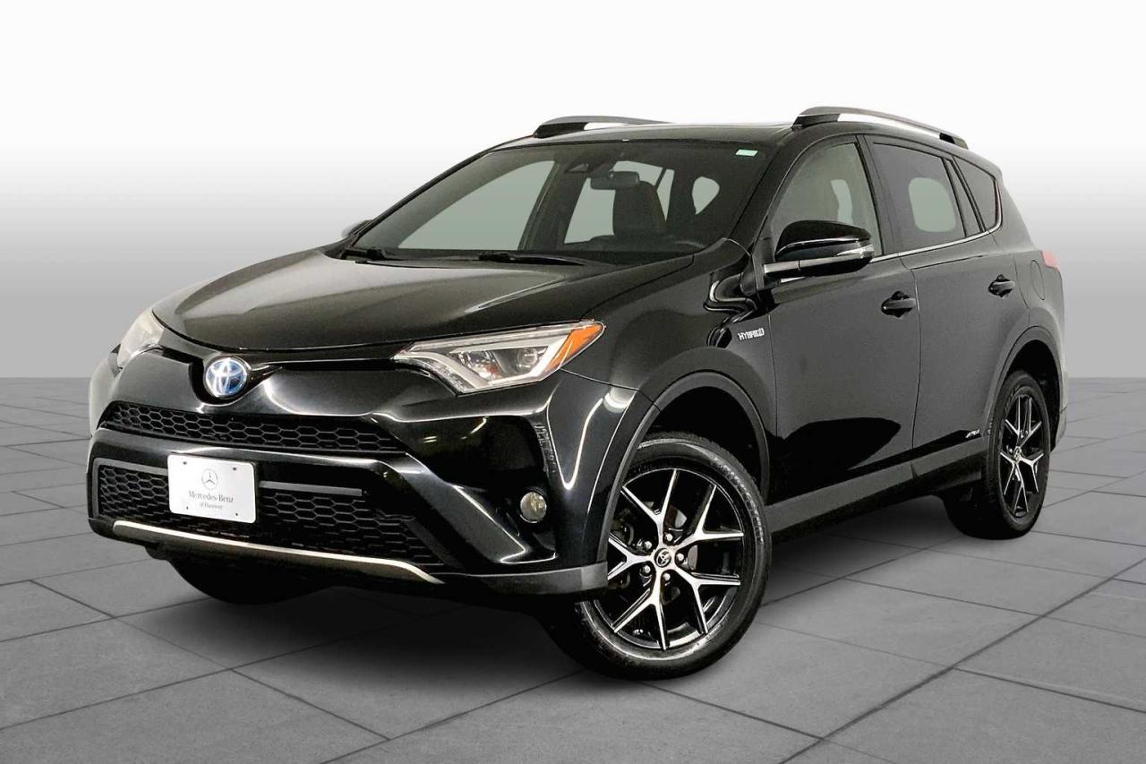 Used 2017 Toyota RAV4 SE/LEATHER/ AWD / REAR CAM / NAVI / ROOF / MINT / for sale in Scarborough, ON