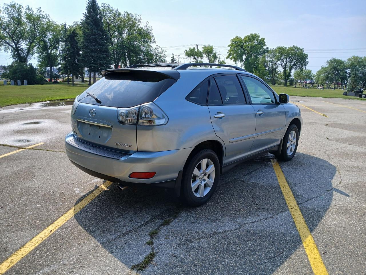 2009 Lexus RX 350  - Photo #25