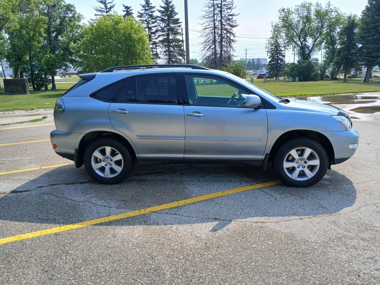 2009 Lexus RX 350  - Photo #24