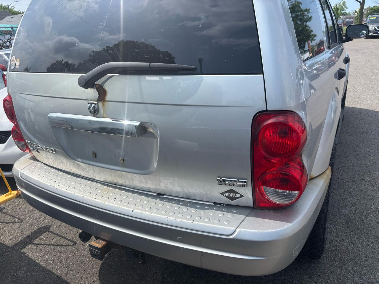 2006 Dodge Durango SLT,4 Wheel Drive, 5.7L, HEMI