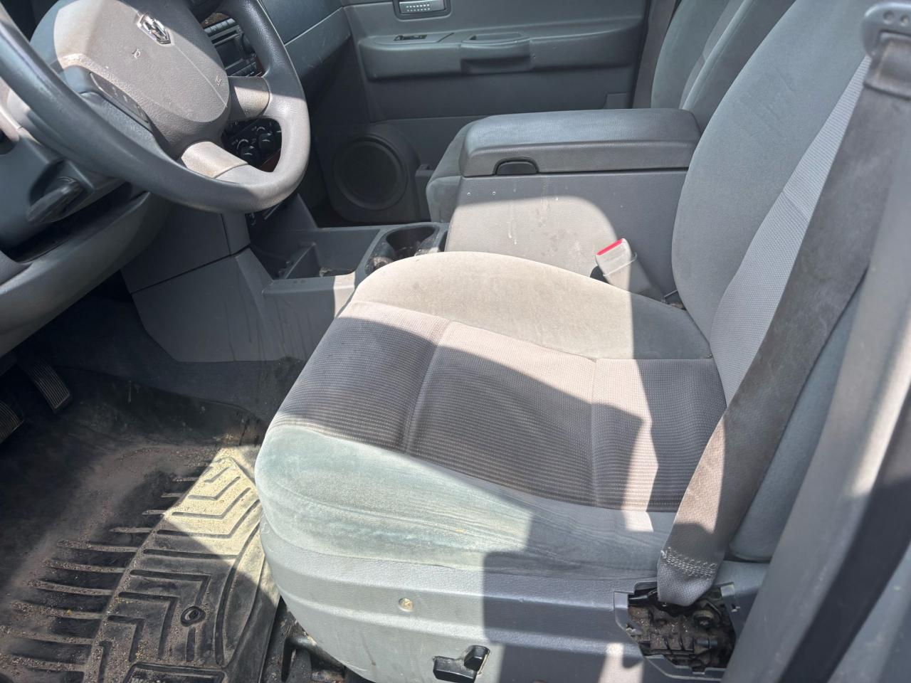 2006 Dodge Durango SLT,4 Wheel Drive, 5.7L, HEMI