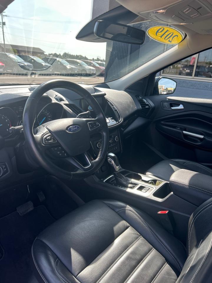 2019 Ford Escape Titanium - Photo #7