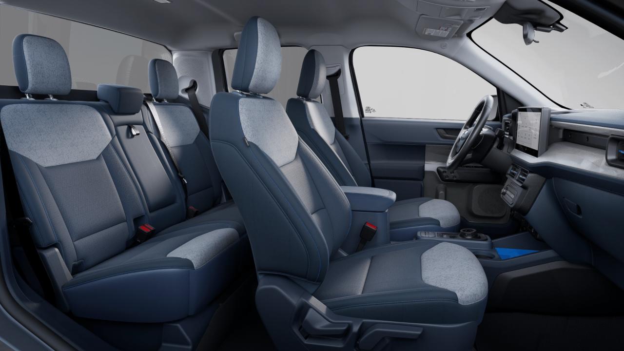 2025 Ford Maverick XLT AWD SuperCrew Photo5