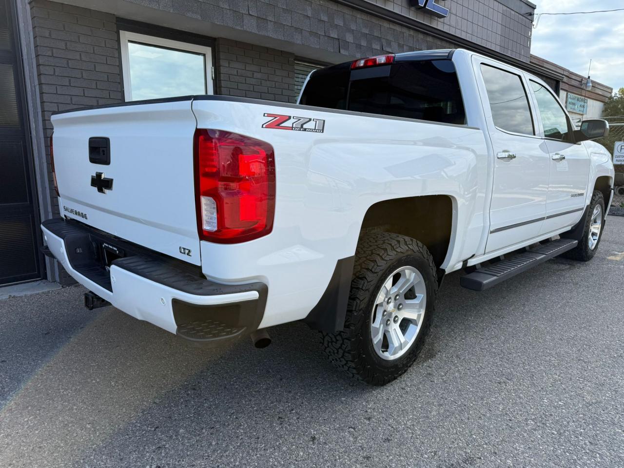 2018 Chevrolet Silverado 1500 SILVERADO LTZ Z51 | ONE OWNER | NO ACCIDENTS - Photo #3
