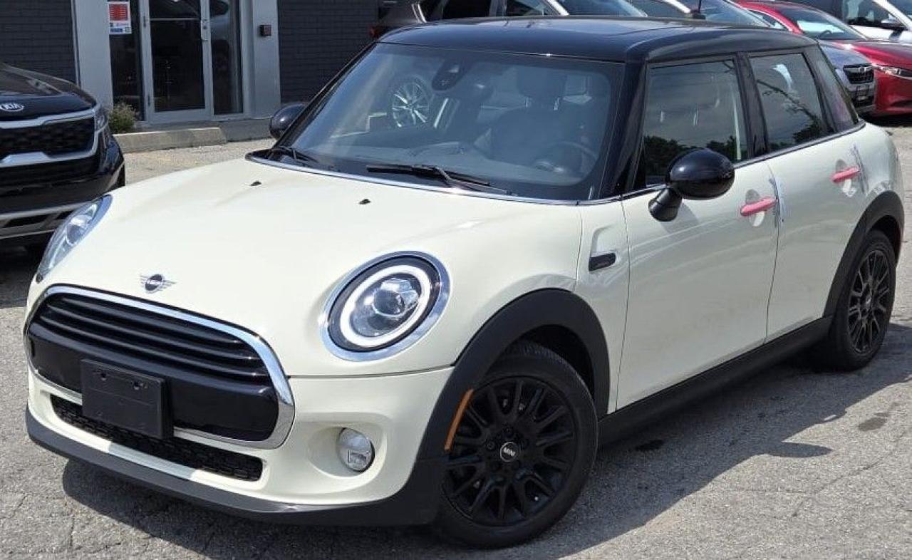 Used 2019 MINI Cooper LEATHER / PANO ROOF / NAV / HTD SEATS / AUTO for sale in Cambridge, ON