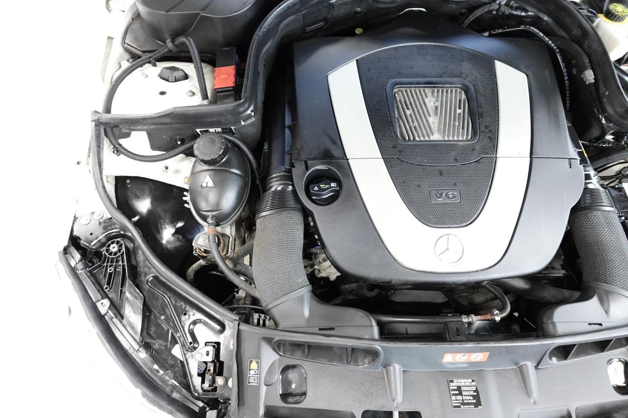 2012 Mercedes-Benz C-Class C300 4Matic - NO ACCIDENT, LOW KM, WHITE ON BEIGE - Photo #32