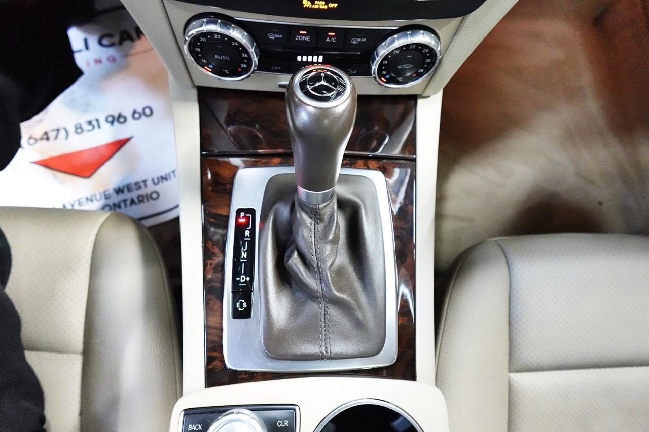 2012 Mercedes-Benz C-Class C300 4Matic - NO ACCIDENT, LOW KM, WHITE ON BEIGE - Photo #25