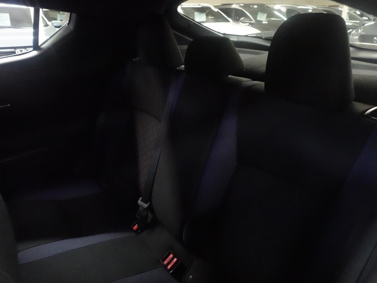 2022 Toyota C-HR XLE PREMIUM | LaneDep | Heated Seats | CarPlay