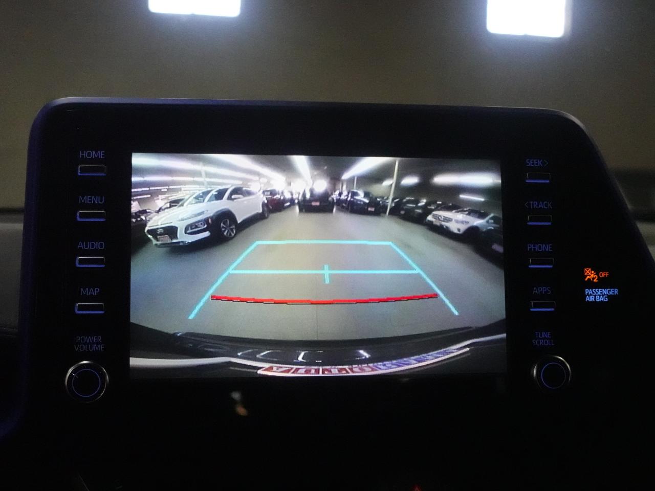 2022 Toyota C-HR XLE PREMIUM | LaneDep | Heated Seats | CarPlay