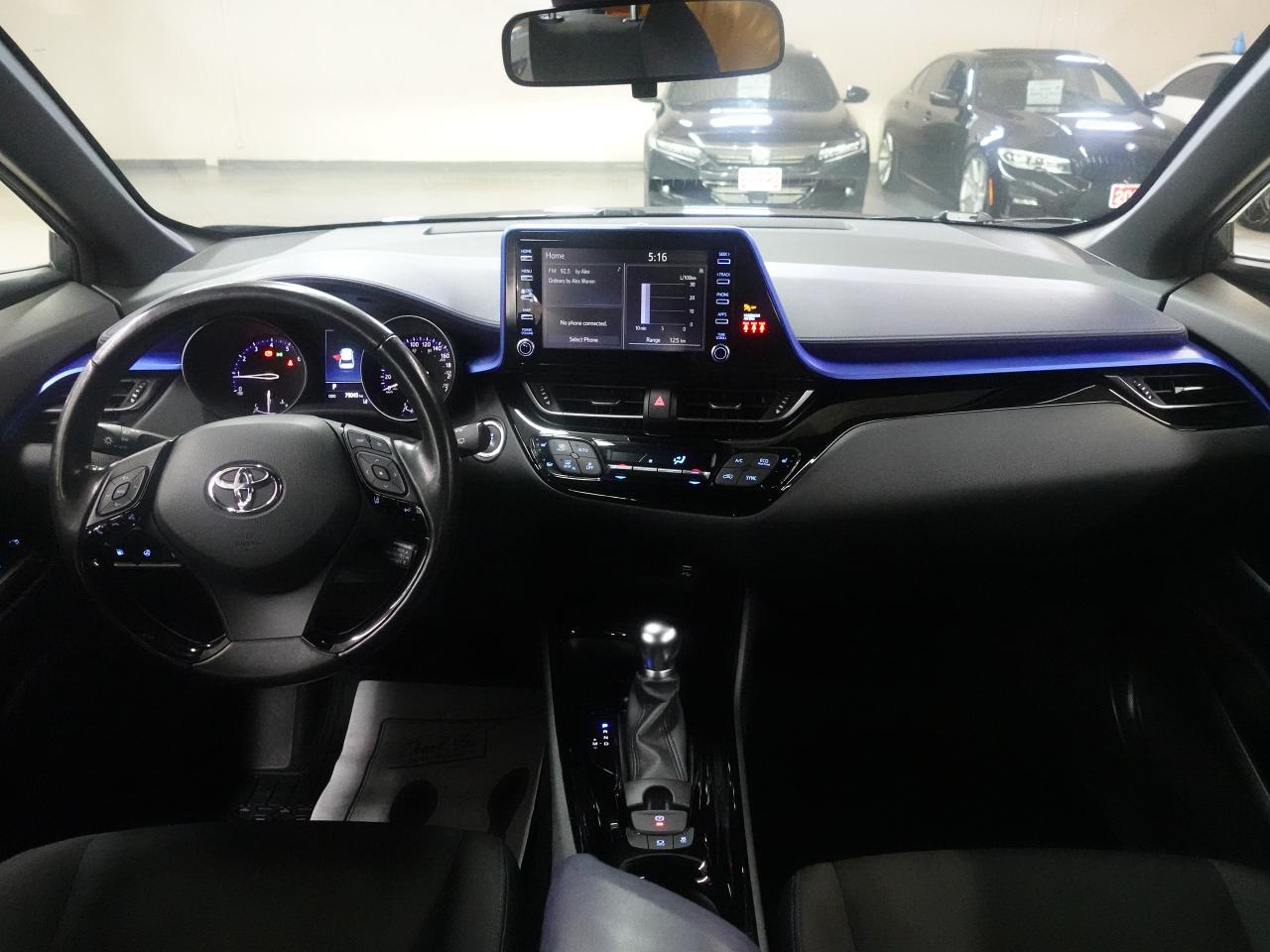 2022 Toyota C-HR XLE PREMIUM | LaneDep | Heated Seats | CarPlay